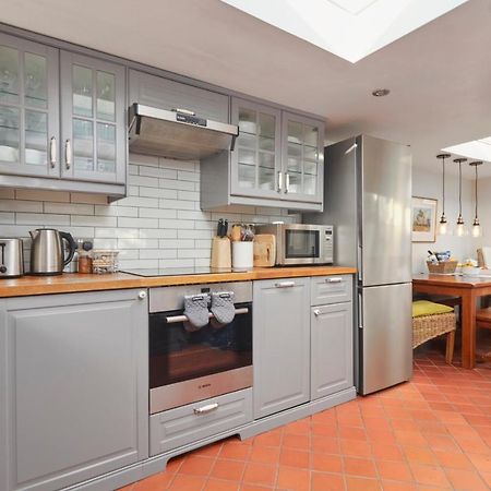 Windlass Cottage Lymington Extérieur photo