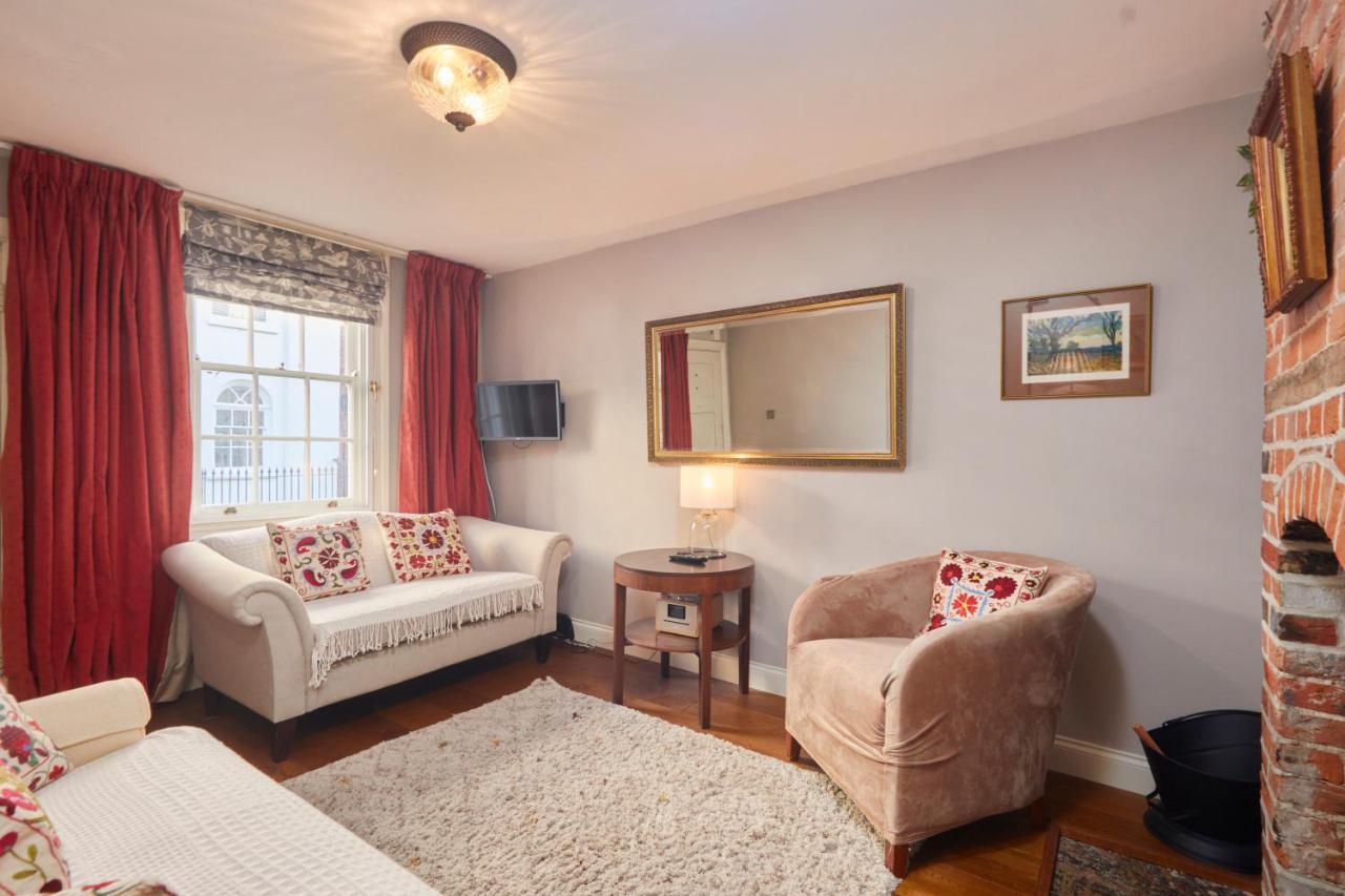 Windlass Cottage Lymington Extérieur photo