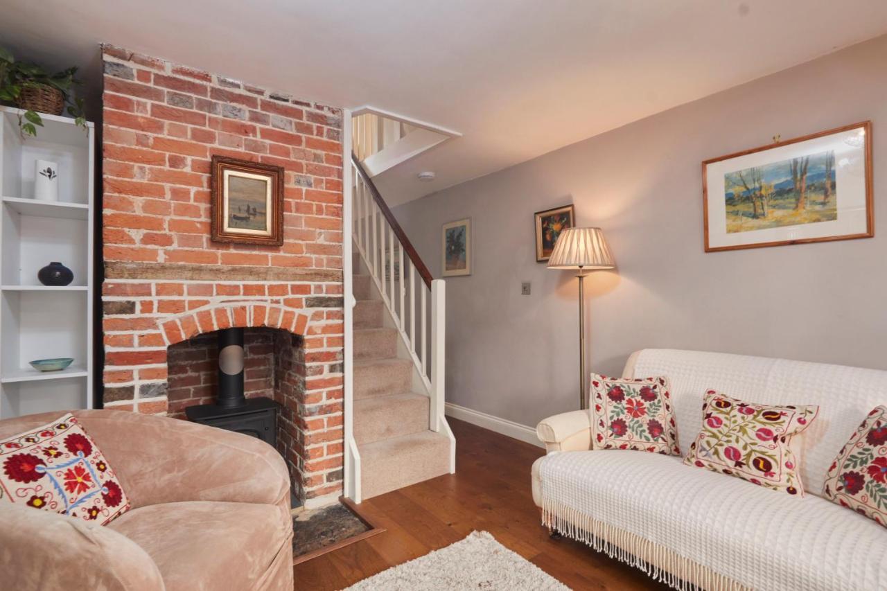 Windlass Cottage Lymington Extérieur photo
