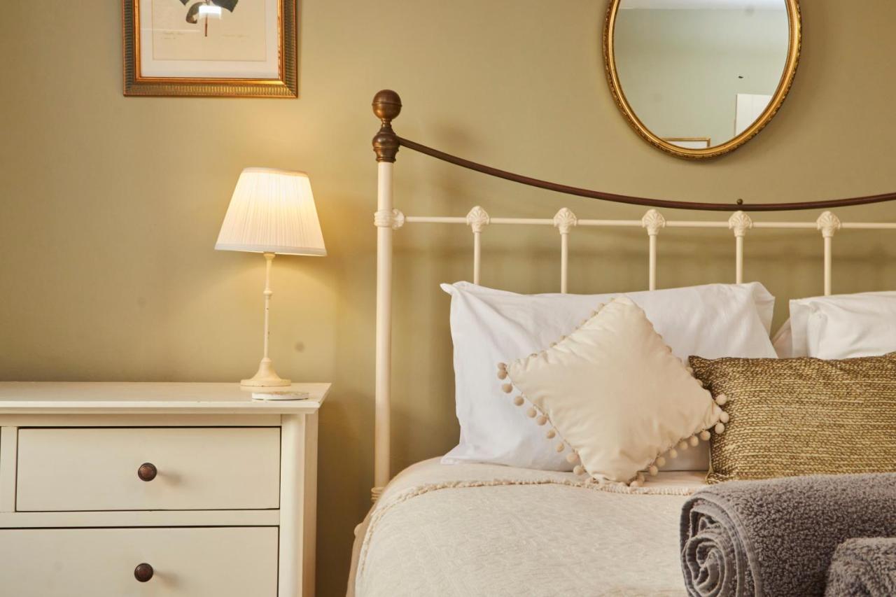 Windlass Cottage Lymington Extérieur photo