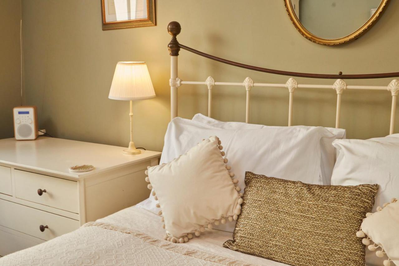 Windlass Cottage Lymington Extérieur photo